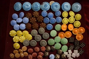 96 pcs LOT OLD CZECH RARE Gold  VINTAGE GLASS BUTTONS 1930´s ART-DECO - Picture 1 of 2