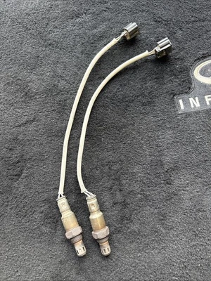 Датчик кислорода верхний восходящий для Infiniti G37 09–13 годов выпуска 211500–7520 от оригинального производителя - Изображение 1 из 3