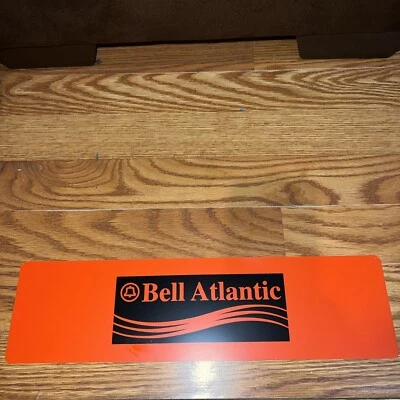 Letrero vintage de metal naranja de teléfono Bell Atlantic Company Foto 1 de 3