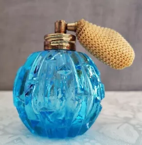 Vintage I. W. Rice and Co. Blau Glas Parfüm Flakon mit Gold Farbe Zerstäuber - Bild 1 von 7