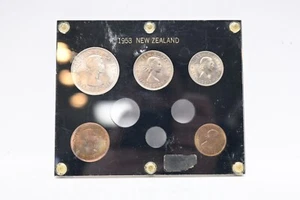 1953 New Zealand 5 Piece PartiCoin Set In Capital Plastic (otx1156) - Picture 1 of 12