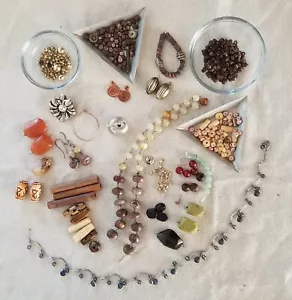 Vintage Big Lot of Beads, Findings, Focal Beads, Jewelry Making Supplies, 7 oz - Picture 1 of 12
