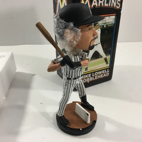 MLB Marlins: Mike Lowell Porcelain Bobble-head Statue Pepsi Limited Series Cover