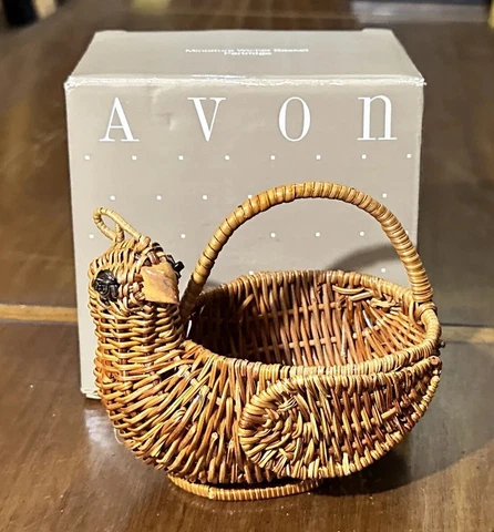Vintage Avon Wicker Basket Partridge NIB Cover