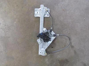 18-19 FORD EXPLORER LF Left Front Driver Window Regulator Motor - Picture 1 of 1