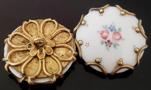 Antique Button Porcelain Glass In Metal Fabulous Back Enamel Pink Roses Flowers - Picture 1 of 3