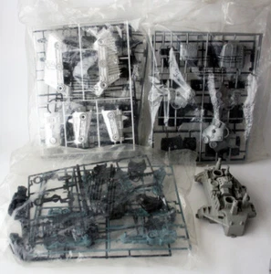 RARE VINTAGE 80'S ZOIDS 2 ULTRASAURUS 5953 TOMY NEW SEALED BAGS ! - Picture 1 of 6
