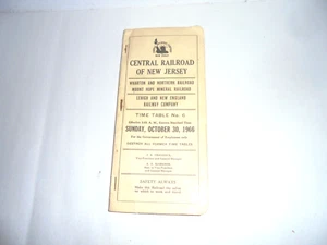 JERSEY CENTRAL RAILROAD BOOK VINTAGE 1966 - Picture 1 of 2