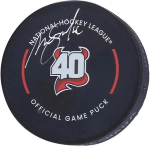 Akira Schmid New Jersey Devils Signed Official Game Puck - Picture 1 of 3