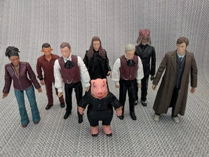 Lot de 3 figurines mixtes Doctor Who 10ème Docteur série options personnages BBC - Photo 1/1