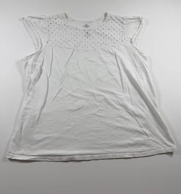 Womens White Eyelet Yoke Cap Sleeve Cotton Tee Short Sleeve Casual Top Stain Tee - Image 1 of 4