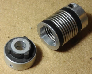 Flexible Faltenbalgkupplung, 3/8"-7/16" - gebraucht - Bild 1 von 4