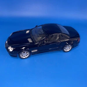 Motor Max/Motorworks 2002 Mercedes-Benz 1:18 SL500 Black - Picture 1 of 18