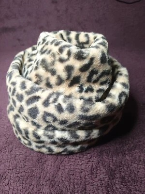 Sombrero Vintage Dachettes by Lilly Dache, Estampado Leopardo, Hecho en Unión, Negro, Naranja Foto 1 de 4