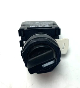 EATON E22XB51A, 2 Pos Selector Switch, 1 NO Contact - Picture 1 of 3