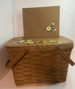 VNTG. LARGE LONGABERGER PICNIC BASKET, 1985 TOLE PAINTED DAISIES W/ SMALL TABLE - Picture 1 of 12