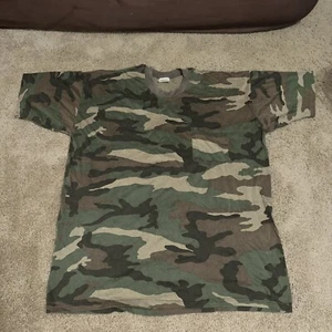 Vintage Duck Bay Woodland Camouflage Pocket T-Shirt Mens XL Made in usa - Picture 1 of 17