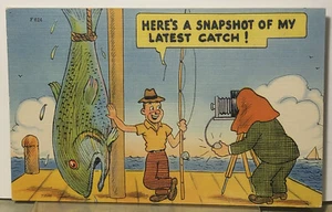 Postkarte Fischer und seine Fische hier ist ein Schnappschatz meines neuesten Fangs! Comic - Bild 1 von 3
