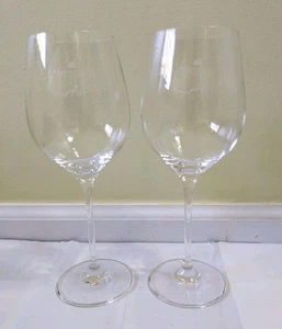 2 US Golf Masters gestieltes geätztes Logo 12 Unzen Weingläser - 2er Set - Bild 1 von 3