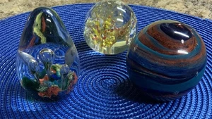 3 Vintage bunte Murano Stil Glas Briefbeschwerer Boden Böden - Bild 1 von 7
