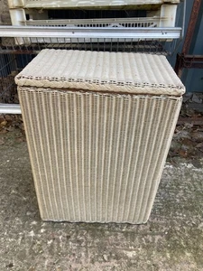 Vintage Lloyd Webstuhl von Lusty beige gewebte Wäschebox & Deckel - Bild 1 von 7