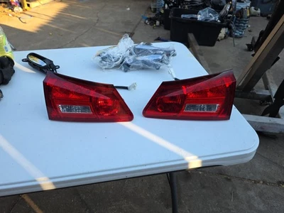 Juego de luces traseras de maletero Lexus IS250/350 2006-08 OEM 🔥✅️CON BOMBILLAS Foto 1 de 4