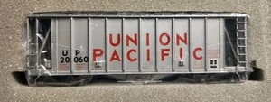 Overland Models HO Scale Brass Airslide Covered Hopper Union Pacific #20060  - Bild 1 von 9