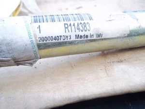 GENUINE JOHN DEERE TIR ROD P/N R114383 - Picture 1 of 2