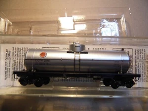 N - Micro-Trains 65400 - 39' Single Dome Tank, Chicago Great Western Neu in OVP - Bild 1 von 2