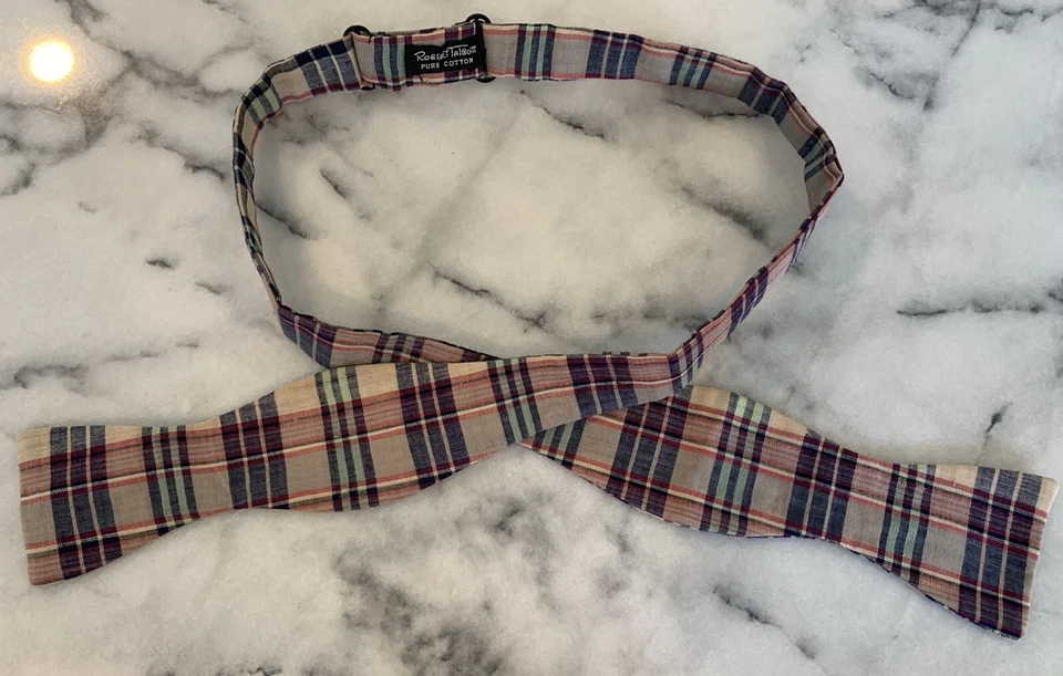 Pajarita ajustable Robert Talbott 100 % algodón tejida a cuadros Foto 1 de 3