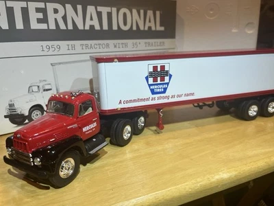 Camión modelo First Gear 1959 International camión y remolque nuevo en caja 1/34 Hércules Foto 1 de 4