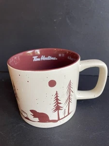 Taza de café Tim Hortons color crema castor árboles naturaleza luna cerámica 2019 - Imagen 1 de 4