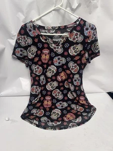 No Boundries L/G 11/13 sugarskull vneck black tshirt - Picture 1 of 3