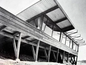 Mid Century Modern design PATIO BOOK Outdoor Living Pools Lanai Decks Roof Plans - Picture 1 of 1