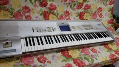 Korg Triton Studio 61Key Synthesizer Workstation Tested Working - Image 1 of 4