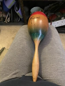 Maraca from Miami to pick a house with trees and his a beautiful rattle to it - Picture 1 of 2