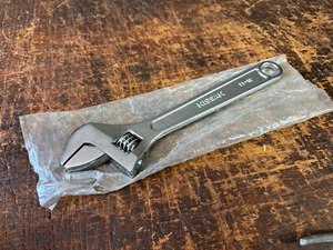 Vintage Nissan 200mm 8" Angle Wrench. No. 11-10 "NOS" Car Tool Kit Made in Japan - Bild 1 von 10