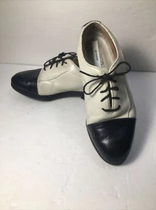 FootJoy LoPro Europa 98997 White Black Cap Toe Womens Golf Shoes Size 7 M READ - Picture 1 of 14