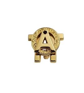 Alpha Omicron Pi Sterling, goldfarbene Anstecknadel - Bild 1 von 9