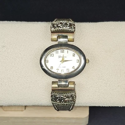 Vintage Geneva Platinum 8649 Women's Cuff BRACELET WATCH Silver Tone WORKS - Image 1 of 4