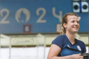 Olympia 2024 Silber * CAMILLE JEDRZEJEWSKI * Schießen * Polen - Bild 1 von 1