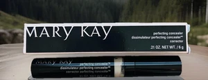 Mary Kay Perfecting Concealer Light Ivory 092191 New In Box Corrector FAST SHIP - Picture 1 of 1