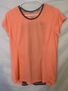 Nike  dri fit Running Shirt Large - Picture 1 of 3