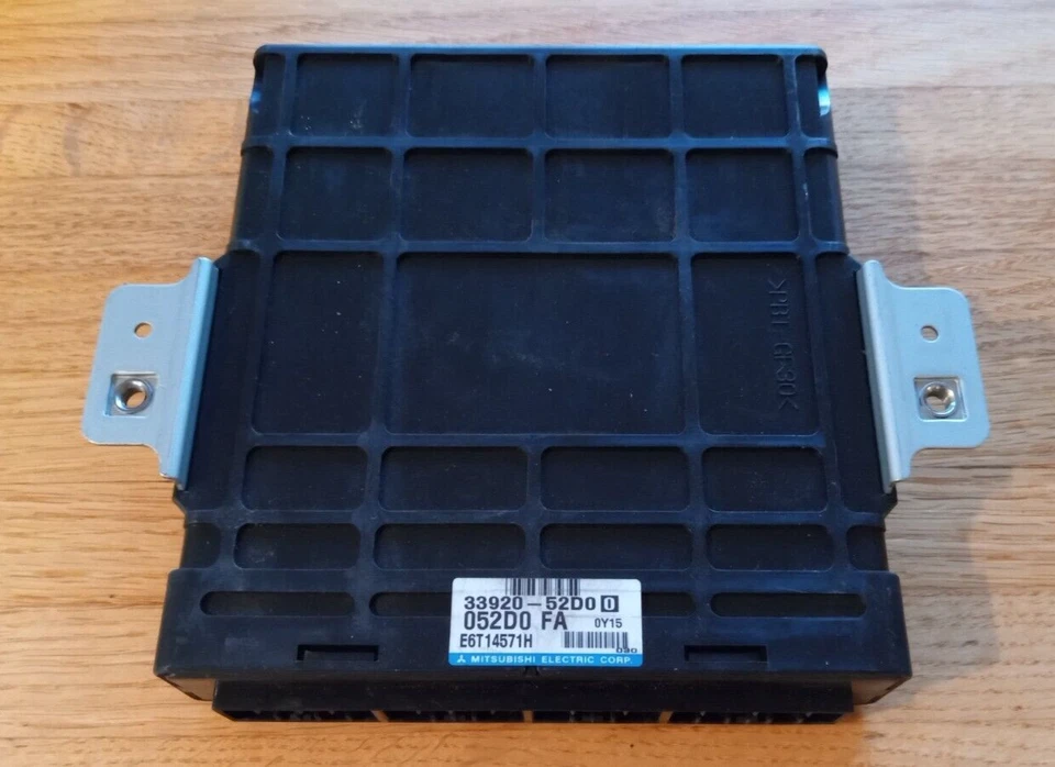 2001-2002 Suzuki XL-7 - 33920-52D0 - ECU ECM - Image 1 of 1