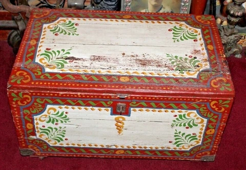 LARGE Antique Pennsylvania Dutch Wood Trunk Storage Chest Folk Art Painted Cover