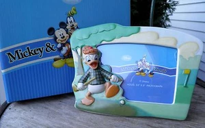 Donald Duck Golfer Picture Frame Enesco Mickey and Friends - Picture 1 of 2