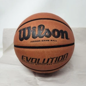 Wilson Evolution 29,5 pollici gioco indoor basket uomo - Foto 1 di 12