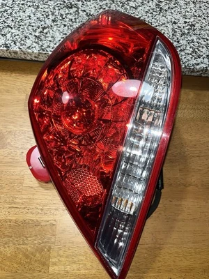 2005-2008 ACURA RL Tail Light Tail Lamp Right 33501SJAA01 OEM - Image 1 of 4