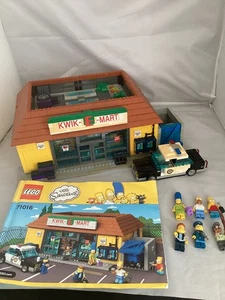 LEGO 71016 The Simpsons Kwik-E-Mart       99% COMPLETE  - just missing a sticker - Picture 1 of 6