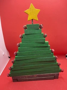 Vintage Holz Weihnachtsbaum beweglich Handarbeit und bemalt Volkskunst Spirale geometrisch - Bild 1 von 6